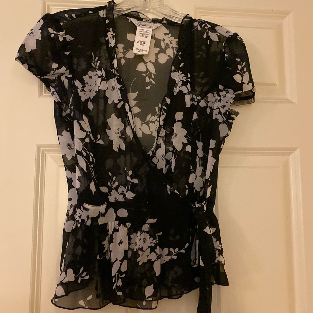 Wrap top